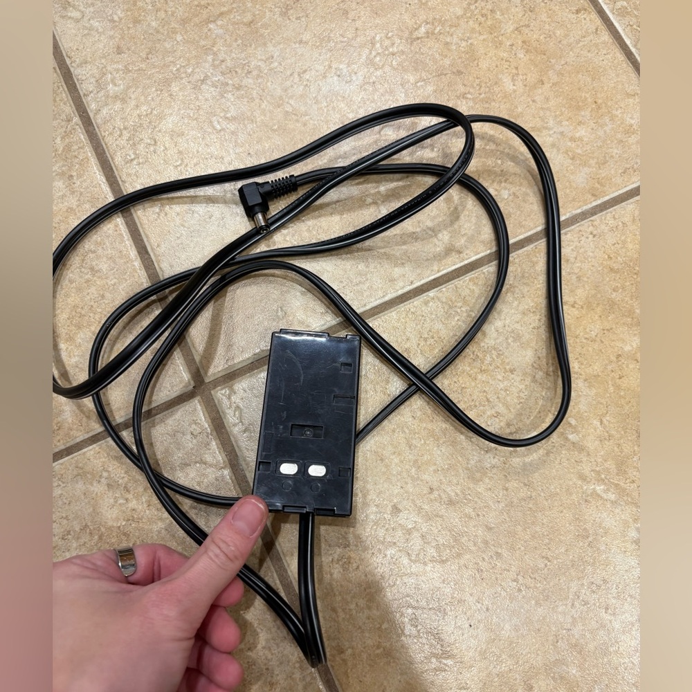 Sony DK-80 Battery Eliminator x2 DC Coupler Connectin Cable Adapter Charger Port - Picture 3 of 11